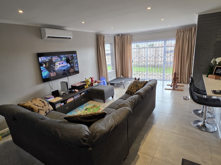 To Let 3 Bedroom Property for Rent in Ben Kamma Eastern Cape